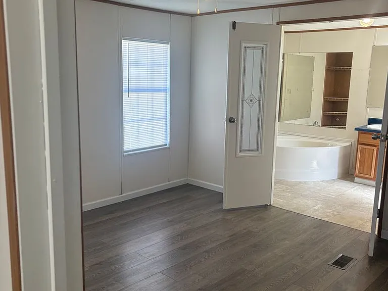 25 Alice Ct — Photo 6
