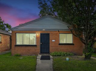 14715 Maplewood Ave, Harvey, IL 60426