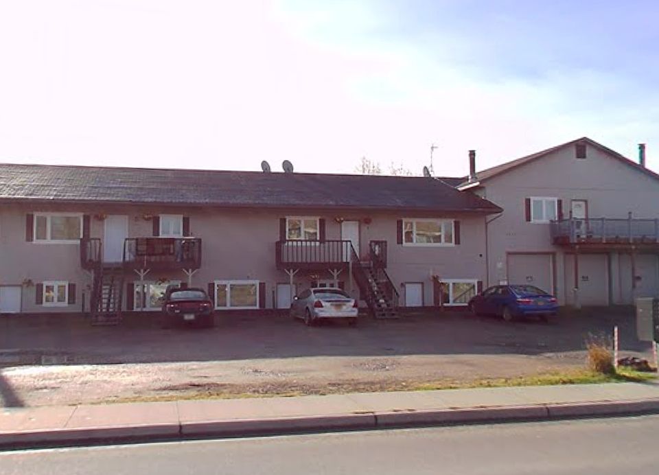 1st image of 1323 23rd Ave #6