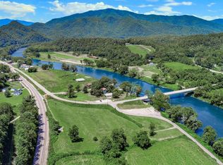 130 & 110 Only Way, Del Rio, TN 37727