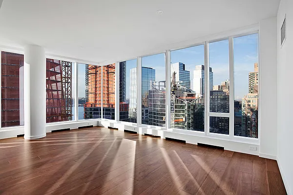 Rented by Compass | media 22