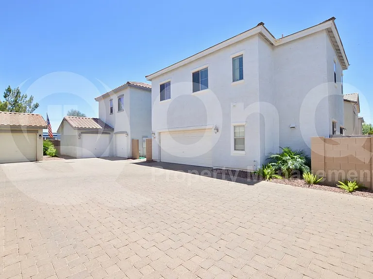 553 N Ranger Trl — Photo 23