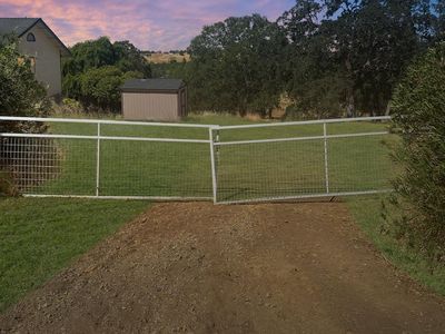 8190 Baldwin St, Valley Springs, CA, 95252