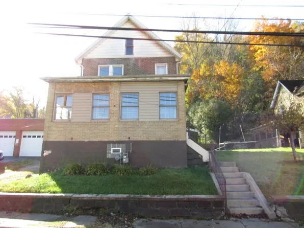 192 Wall Ave, Wall, PA 15148