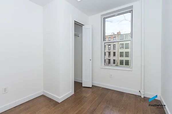 Rented by FirstService Realty (legacy) | media 20