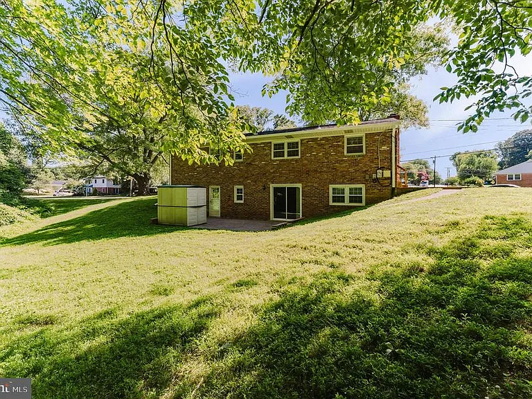 5683 Ravenel Ln — Photo 41