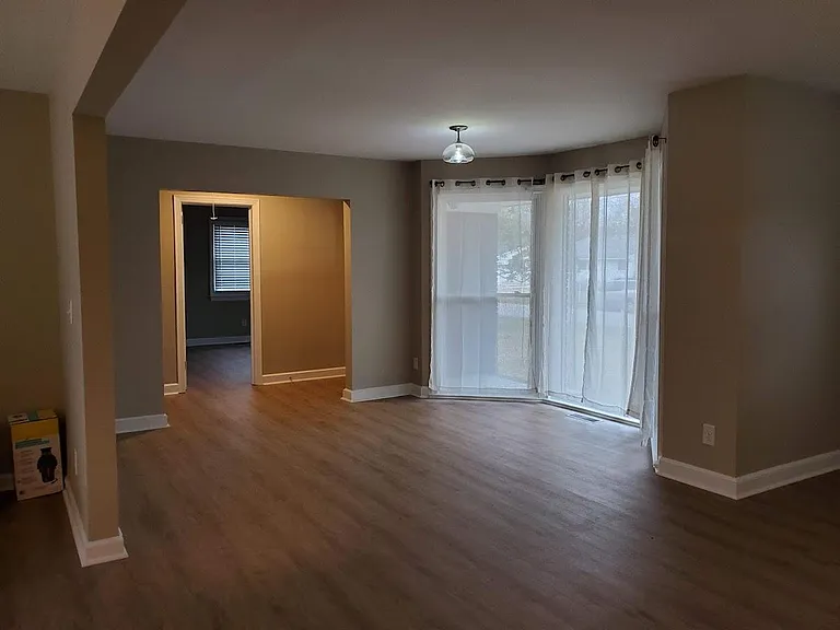 707 Shelley Rd — Photo 11