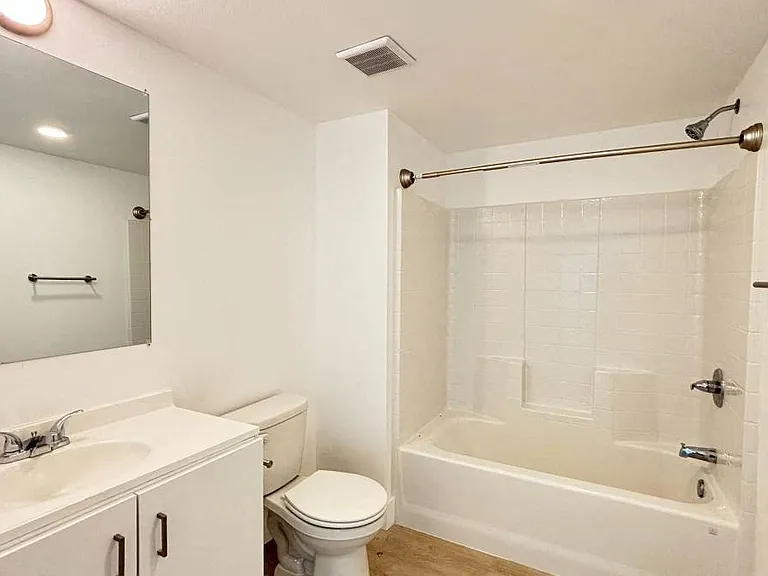 9300 Compton Ave — Photo 6