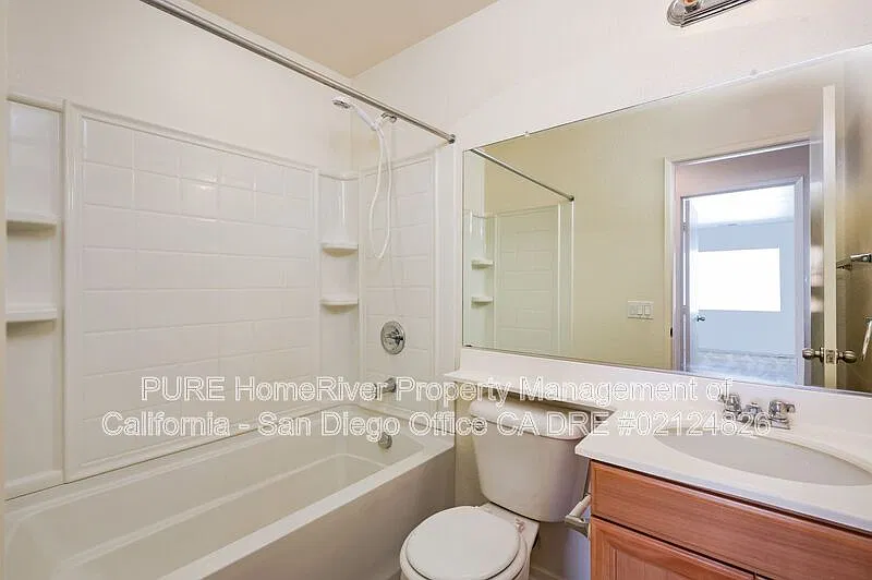 2 bed, 2.0 bath, 1008 sqft, $2,800 — Photo 3