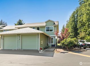 3943 NW Fairway Ln, Bremerton, WA 98312