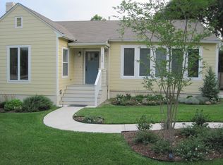 239 Elizabeth Rd, Terrell Hills, TX 78209