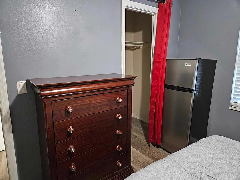 5071 Signal Hill Rd — Photo 3