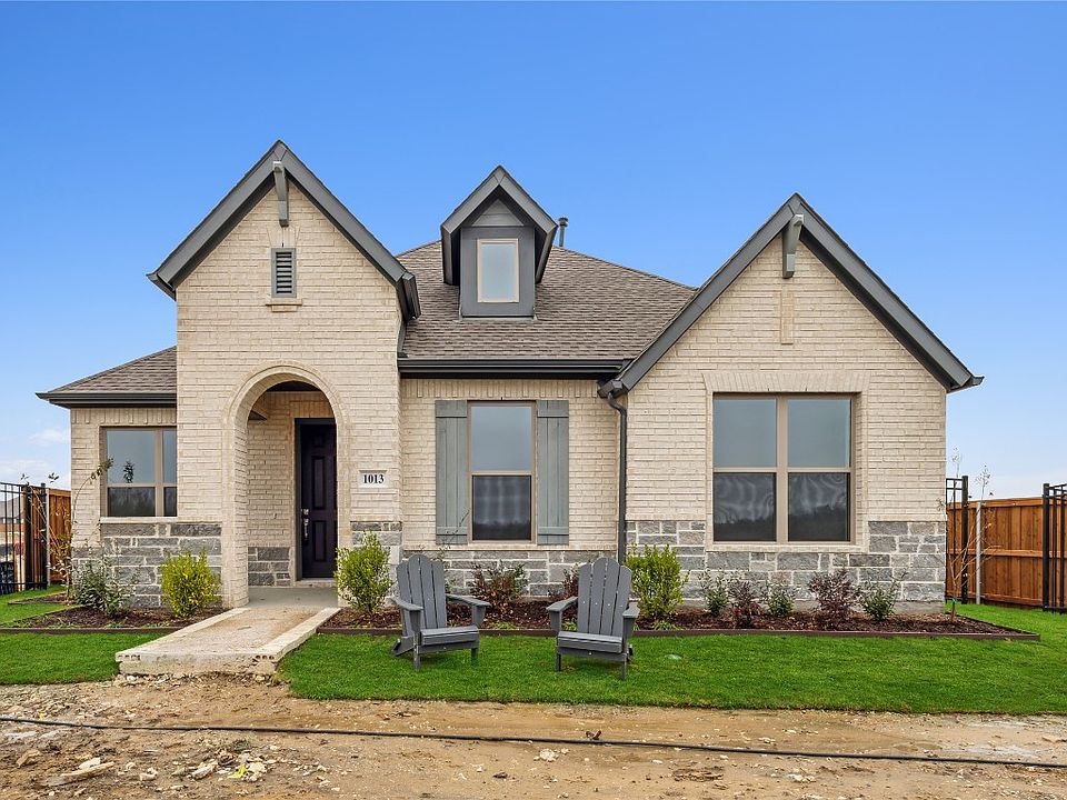 1st image of 1013 Marigold Ln