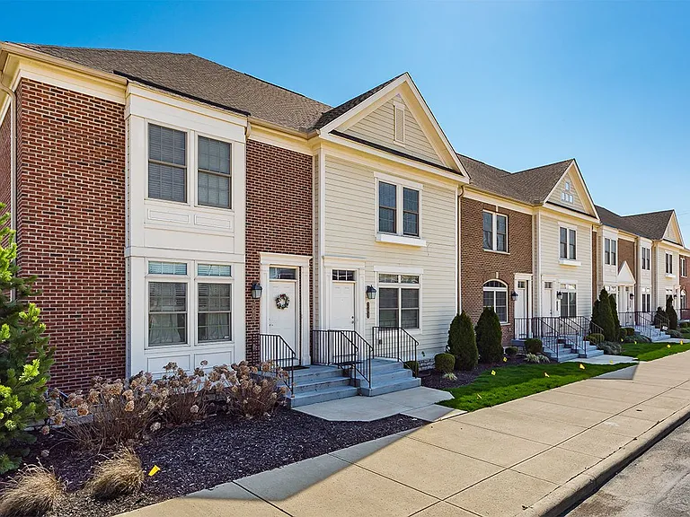 New Village Homes & Whitney Young Townhomes — Photo 33