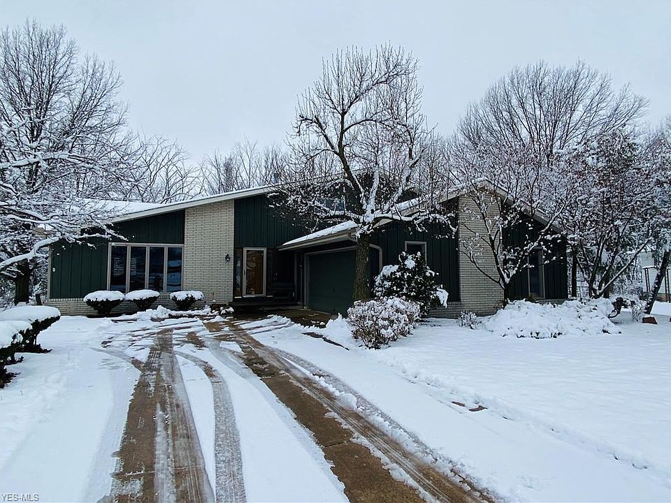 1st image of 4774 Persimmon Ln