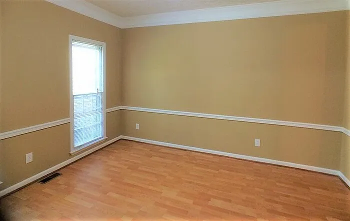 2213 McQuiston Dr SW — Photo 4