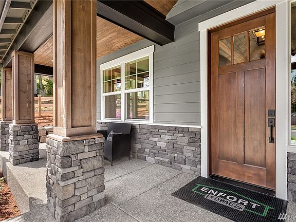 2nd image of 3305 177th Ave NE