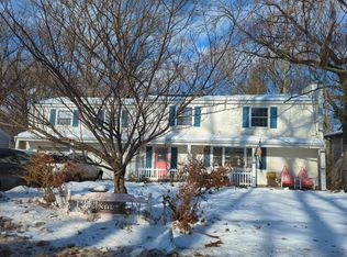 309 Lantern Dr NW, Comstock Park, MI