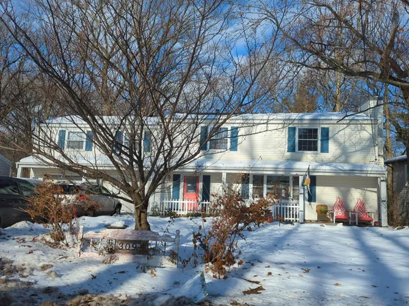 309 Lantern Dr NW, Comstock Park, MI 49321