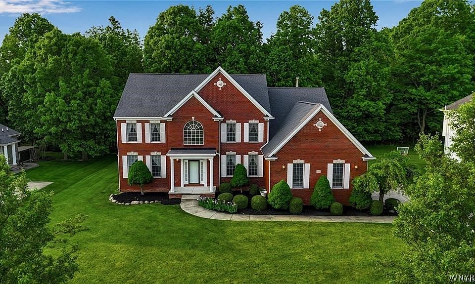 1st image of 6017 Corinne Ln