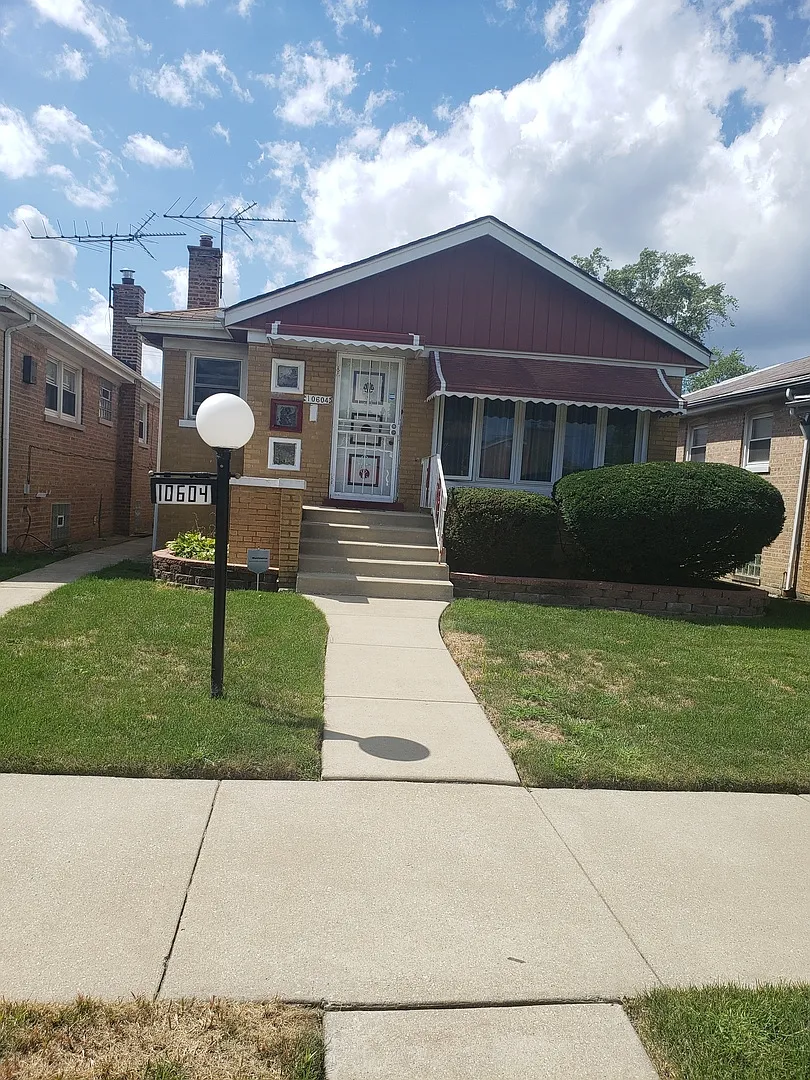10604 S Union Ave photo 1