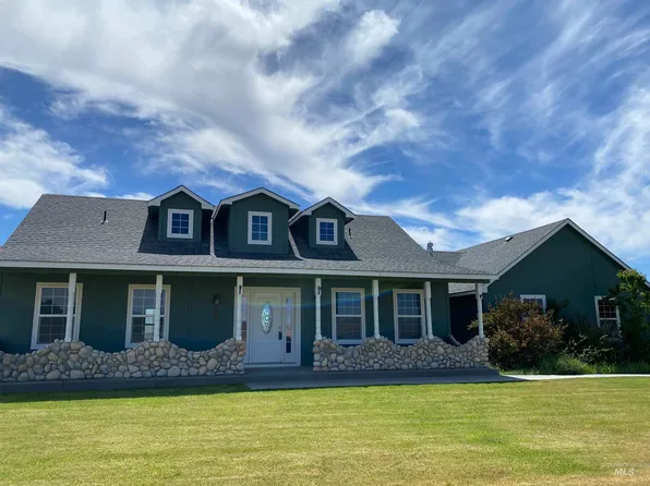 1571 SE Hamilton Rd, Mountain Home, ID 83647