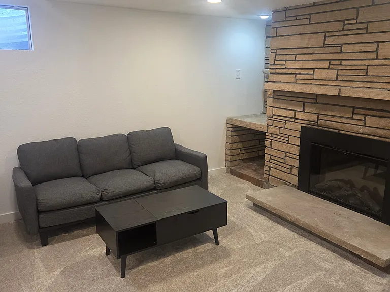 6898 S Franklin Cir — Photo 7