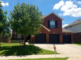 3720 Applesprings Dr, Fort Worth, TX 76244