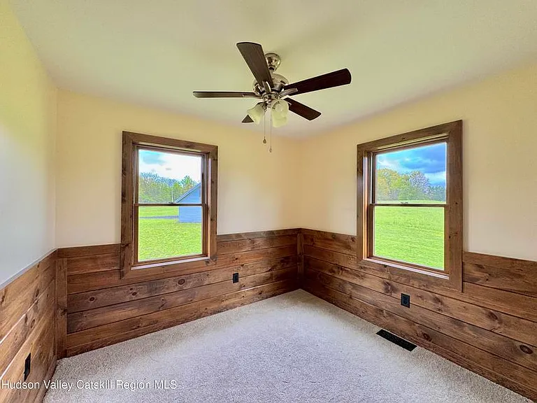 568 Old Plank Rd — Photo 16