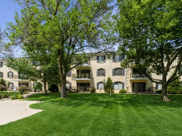 2135 1st Ave SE #125, Cedar Rapids, IA 52403