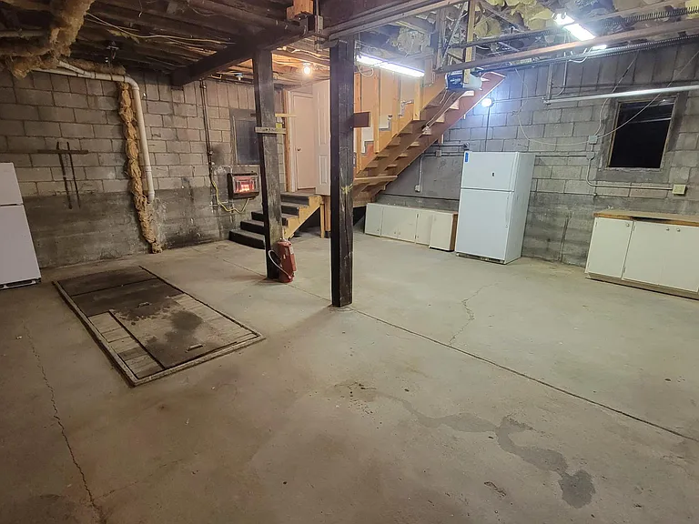 1020 S Jackson St — Photo 18