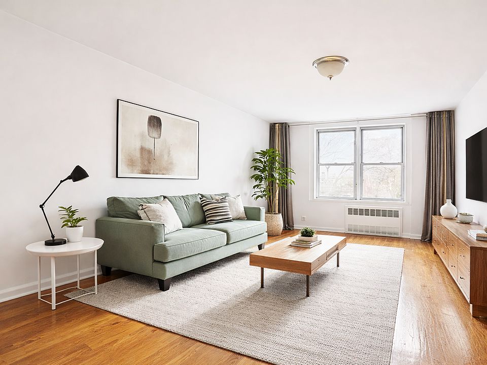 1st image of 150 Hawthorne St APT 6F