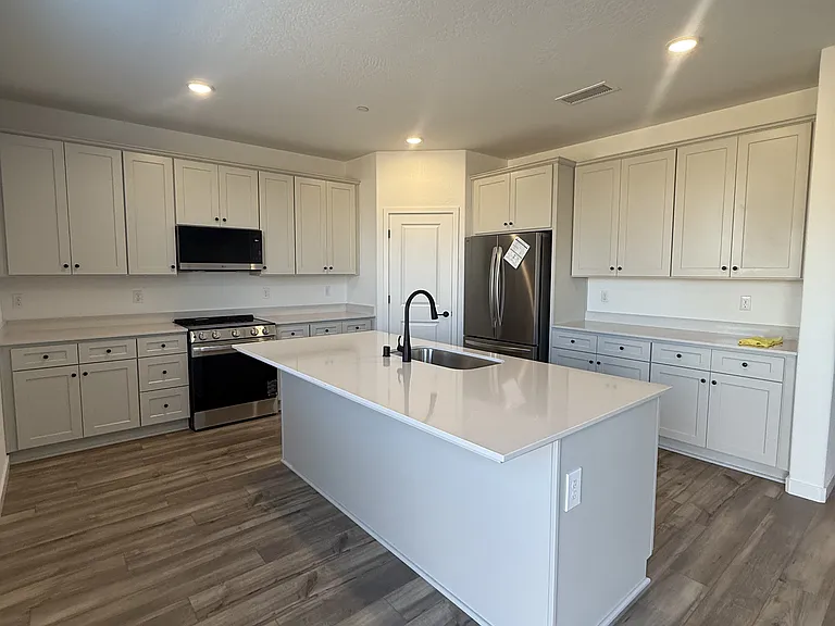 6058 W Flint Way — Photo 3