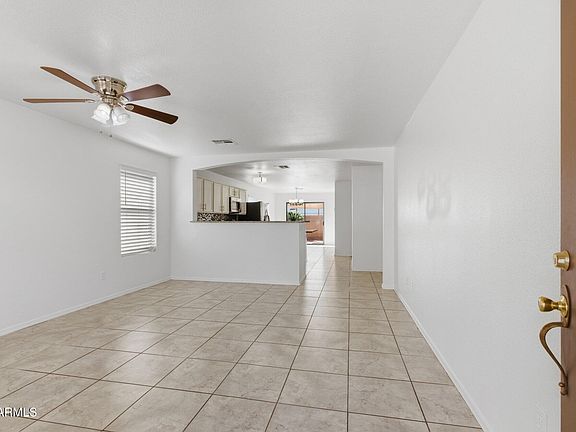 3rd image of 9407 W EATON Road