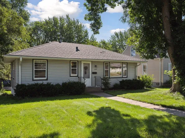 3225 Texas Ave S, Saint Louis Park, MN 55426