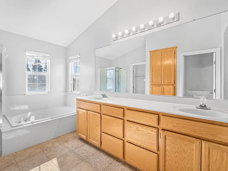 2341 Arthur Nate Haugh Dr — Photo 35