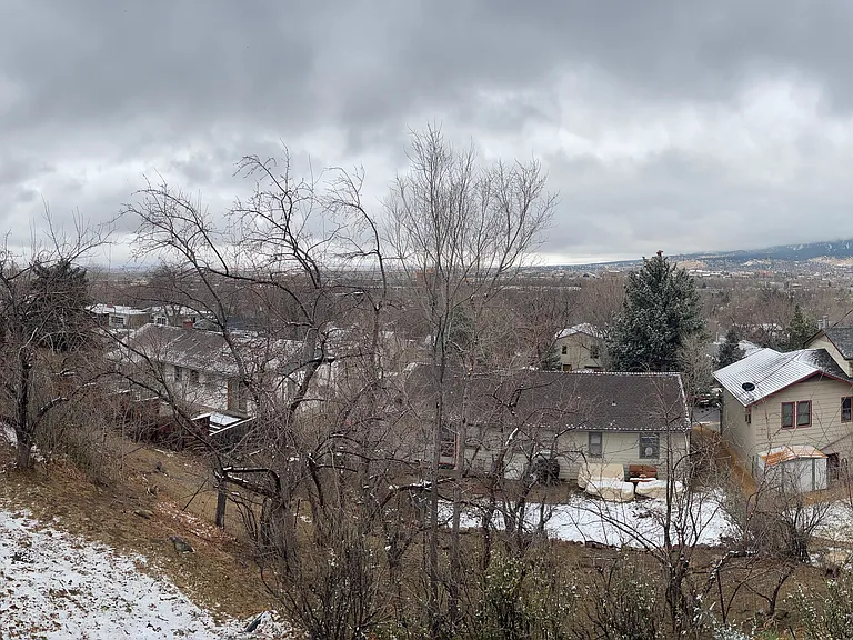 2360 Balsam Dr — Photo 10