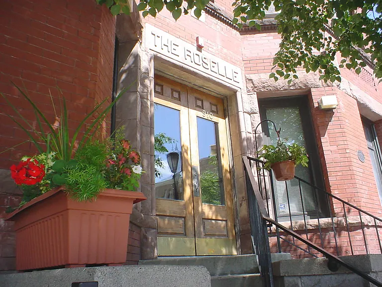 The Roselle — Photo 5
