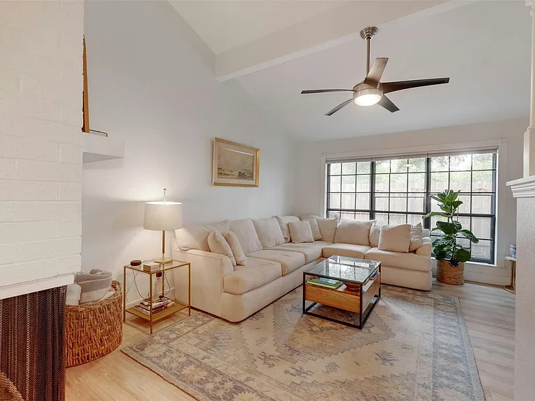 4159 Steck Ave #101 — Photo 9