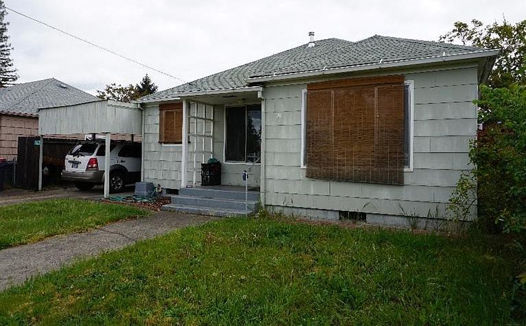 1st image of 28 Myers Ct
