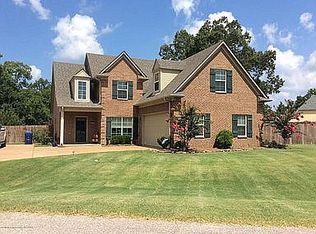 3300 Laurelbrook Cir, Nesbit, MS 38651