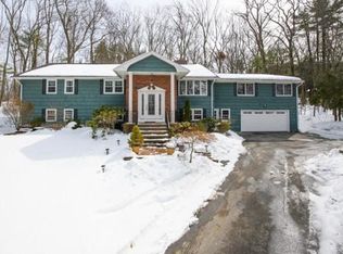 204 Sutton Hill Rd, North Andover, MA 01845
