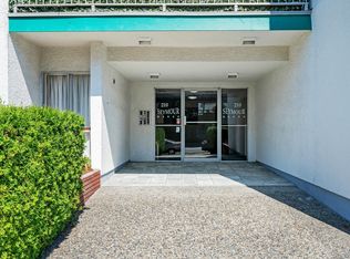 210 W 16th St #1353197, North Vancouver, BC V7M1T6