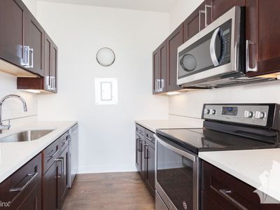 600 S Dearborn St APT 601, Chicago, IL, 60605