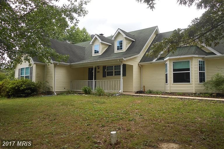 1st image of 44329 Plantation Ct