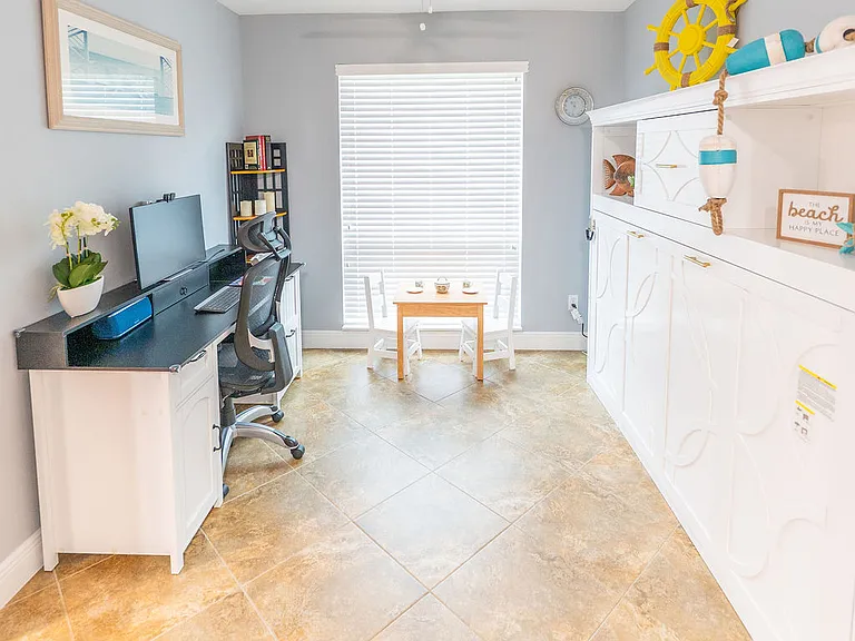 Yesica Ann Cir — Photo 15