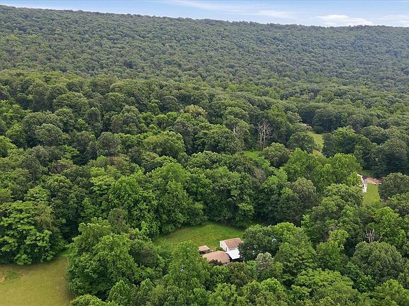 4th image of 2529 Chestnut Grove Rd