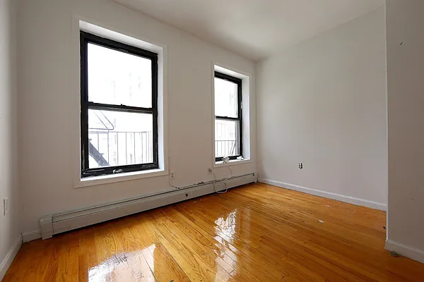 Rented by Keller Williams NYC | media 25