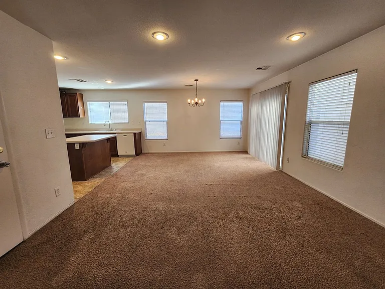 7271 Proud Patriot St — Photo 11