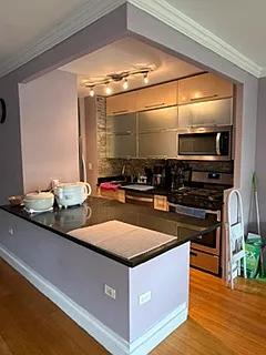 200 Cozine Ave #4K — Photo 4